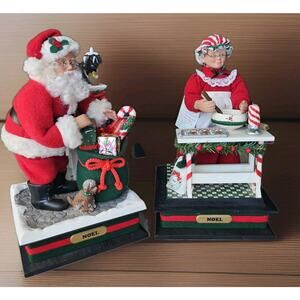 Holiday Creations Mr & Mrs Santa Claus. Vintage 1993.